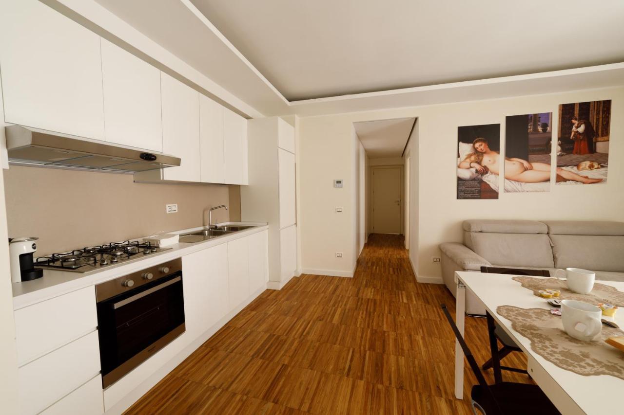 I Vicoli Exclusive Apartments Fondi Exteriör bild